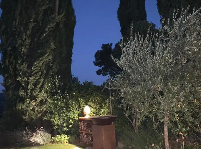 Luxury Serviced In A Historical Chianti Borgo Country house *