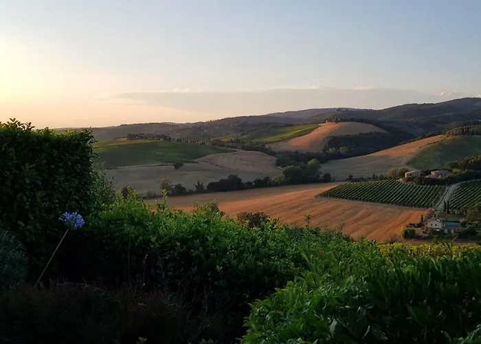 Luxury Serviced In A Historical Chianti Borgo Country house