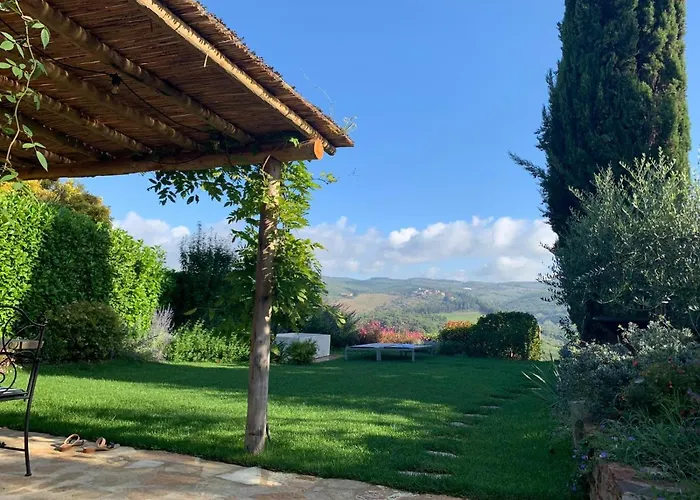 Luxury Serviced In A Historical Chianti Borgo Country house Castellina in Chianti