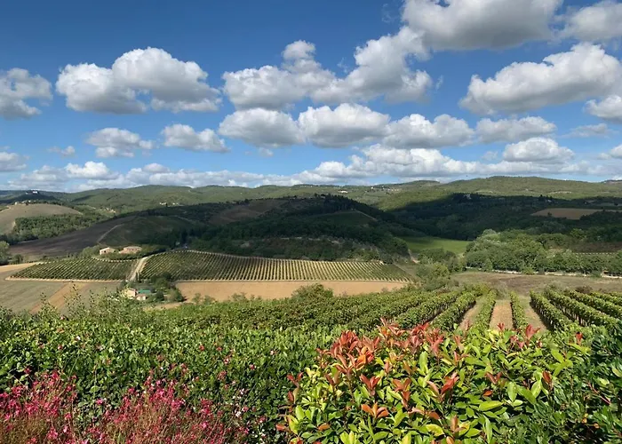 Luxury Serviced In A Historical Chianti Borgo *
